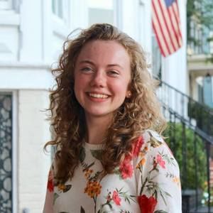 Meet your Posher, Julia